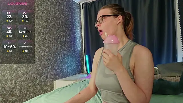 KIKI_Krash webcam