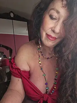 GypsyEsmeralda webcam