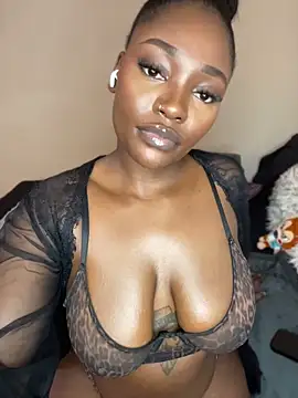 princesstamara - PrincessTamara's free webcam - UK Sex Cams