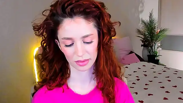 ChristinaConteeree webcam