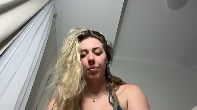 Aussielulu live cam