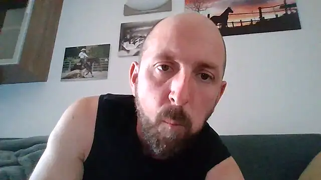 luca_beech88 webcam