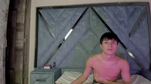 SaxxybunnyAndJayzzy webcam