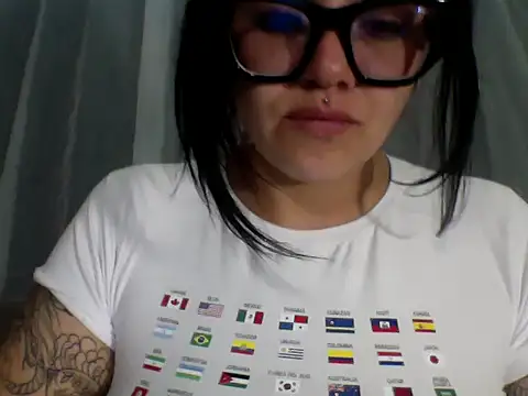 scarlett_red_1 webcam