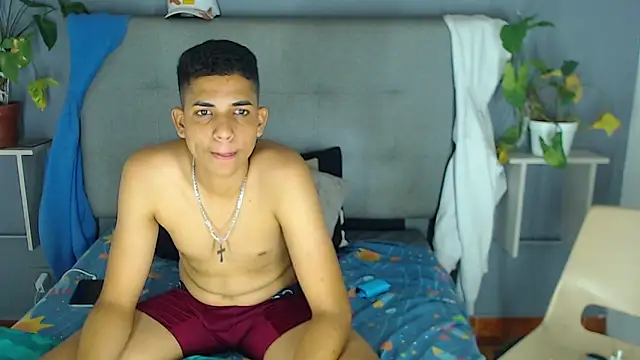Lukaz_Caballero webcam
