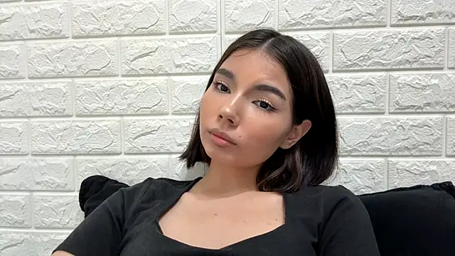 MarylnMonnier webcam