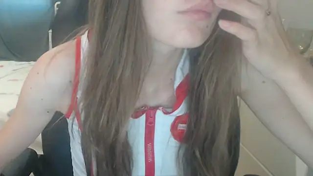 juili_juili webcam