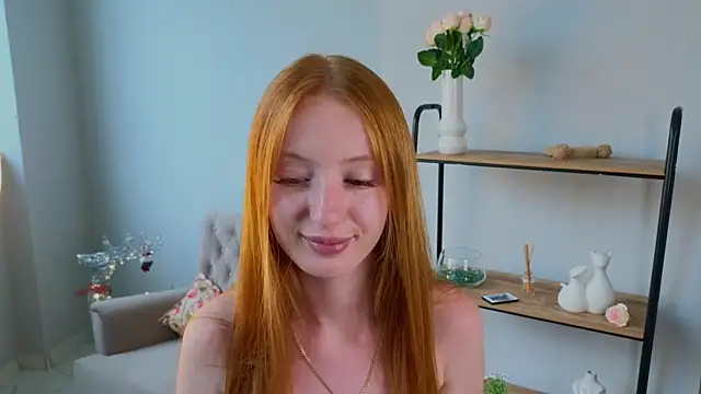 Felicia_Bernot webcam