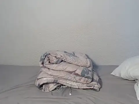 Bosomy44DZA webcam