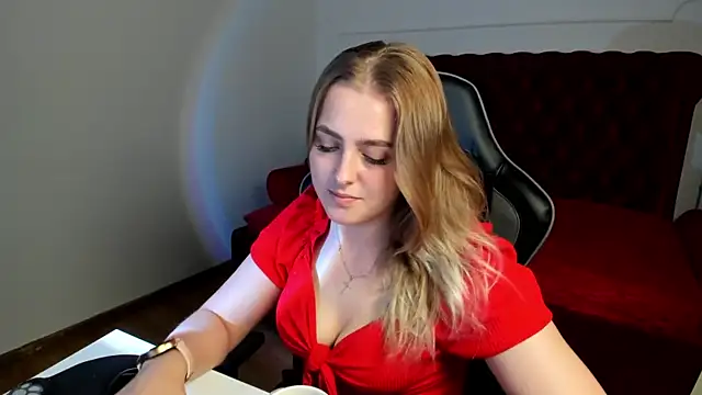 EllaBells webcam