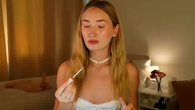 bella__rose webcam