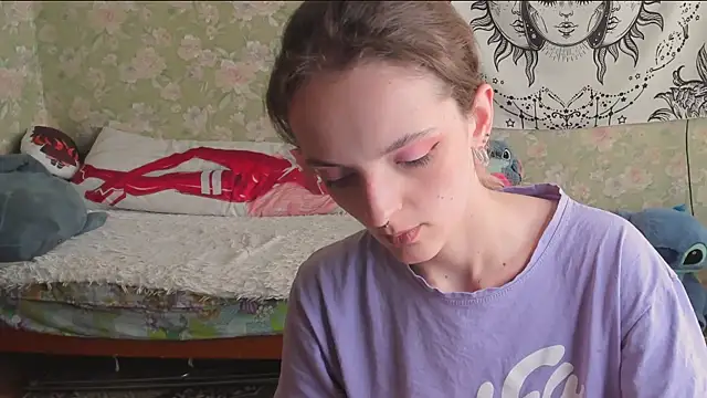 Cutie_Adelia webcam