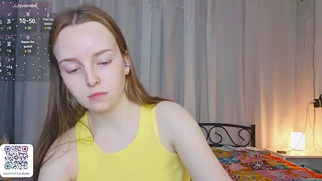bae_cake_ webcam