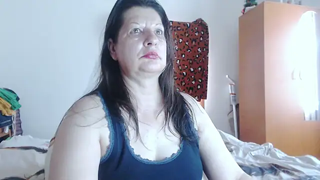 ExtasyMature webcam