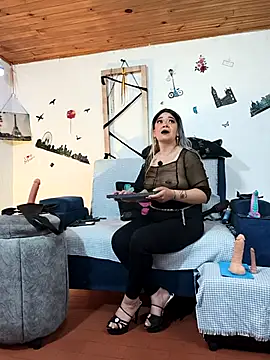 keila_j webcam