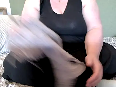 MarthaBriest webcam