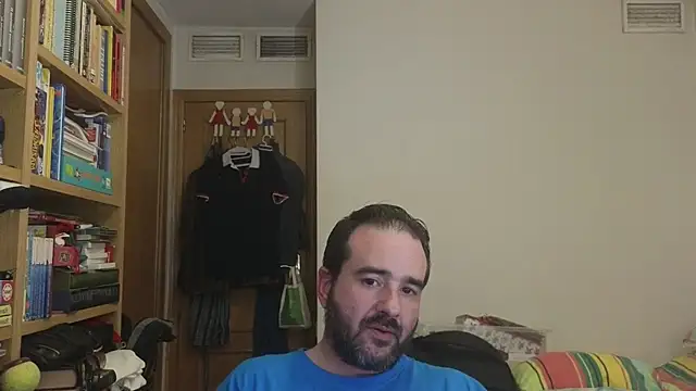 curiosillo83 webcam