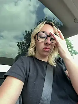 Giuliana_baby webcam