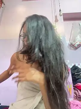 Sandhya_77 webcam