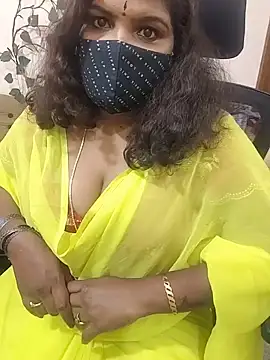 Lovely_silk webcam