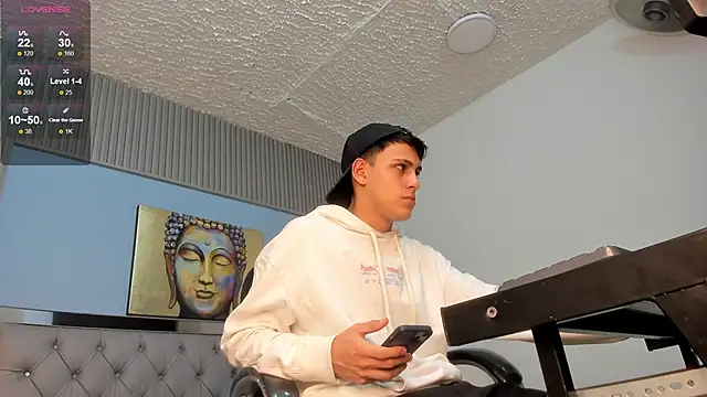 Ethanx18_ webcam