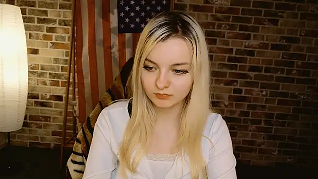 Angela_Bunny webcam