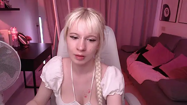Tilda_Swintonn webcam