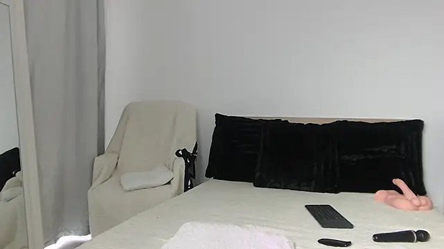 Layla23a webcam