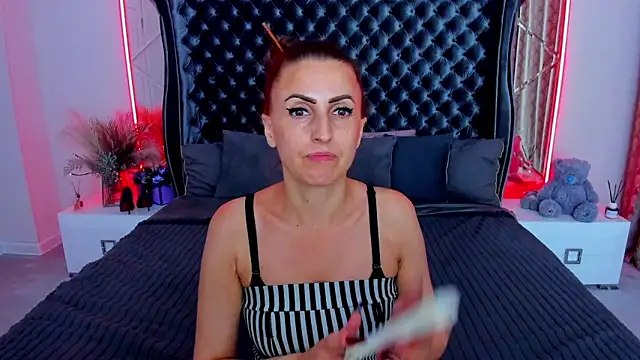 Rebecca_Diamond webcam