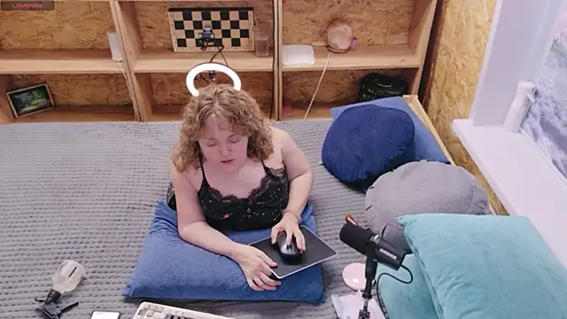 MiniNatalie live sex cam