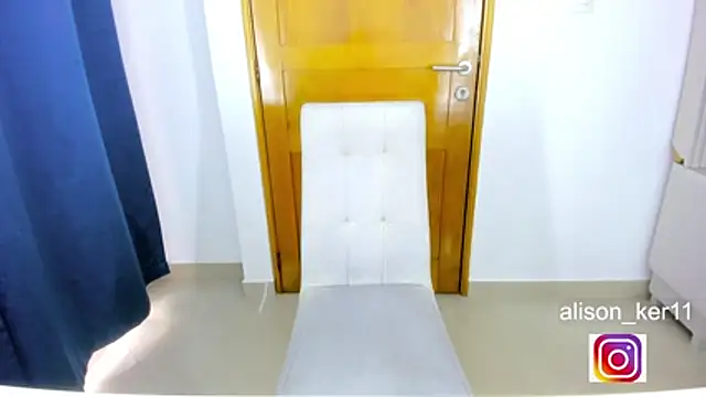 alison-ker3 live cam