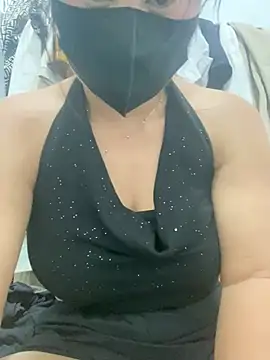 BaeSuzy_no1 live cam on StripChat
