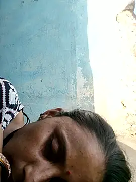 Karishna_hot live cam on StripChat