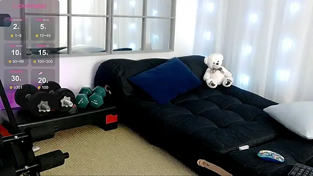 SarahRaynex webcam