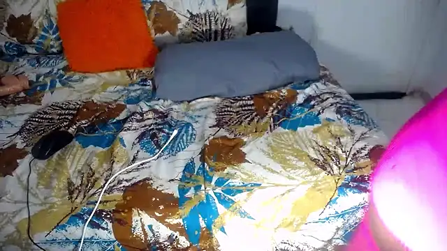 BootySoYummyX webcam