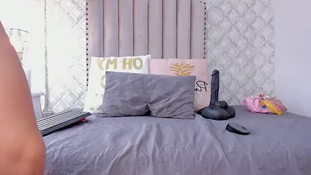 katherine_glow webcam