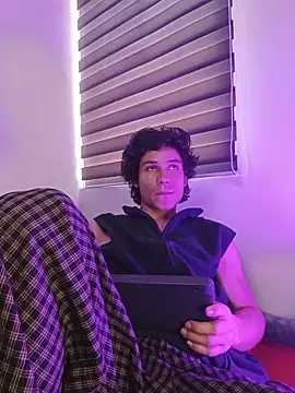 LittleTymmy webcam