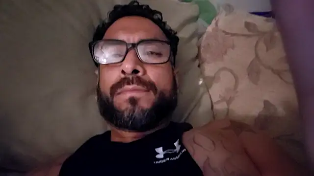 Forbidden_daddy live cam