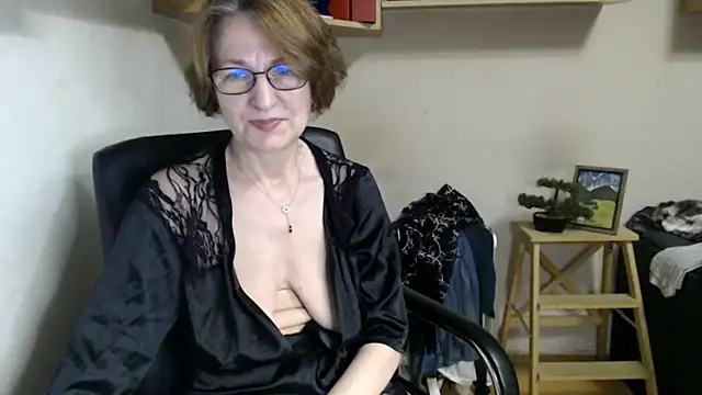 katemodel webcam