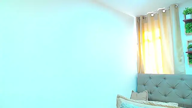 sasi_luna webcam