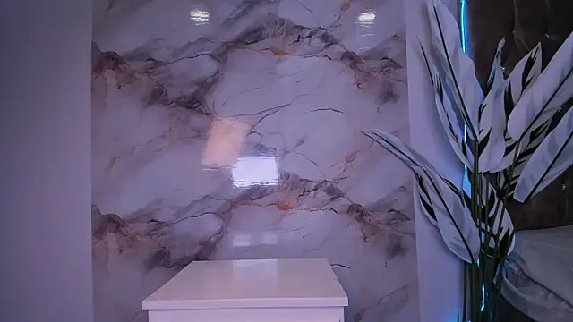 calyselen (F young) - Make me wet