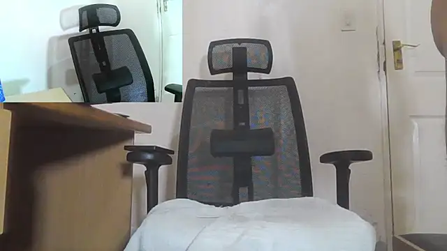 MrFuntastic69 live cam on StripChat