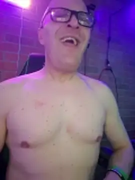 chronic_vibez live cam on StripChat