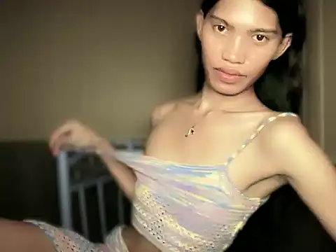 Yourgoddess_jayve live cam on StripChat