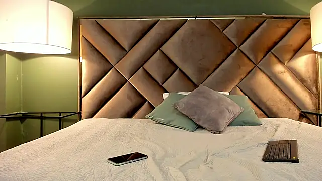 Rache_Roth webcam
