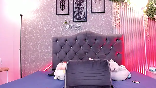 lana_gill1 webcam