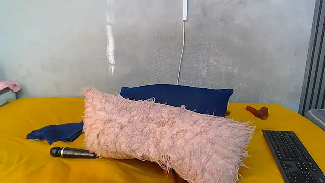 kinkynaghty webcam