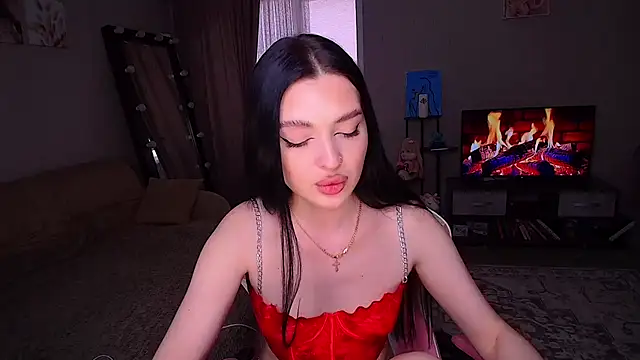yoursLina webcam