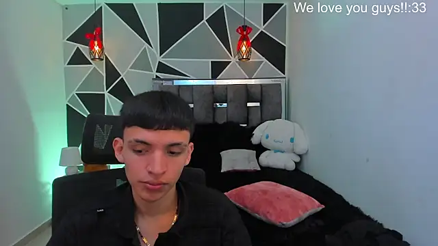 Juan_Nd_Steven live cam