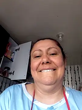EmmaJhomson live cam on StripChat